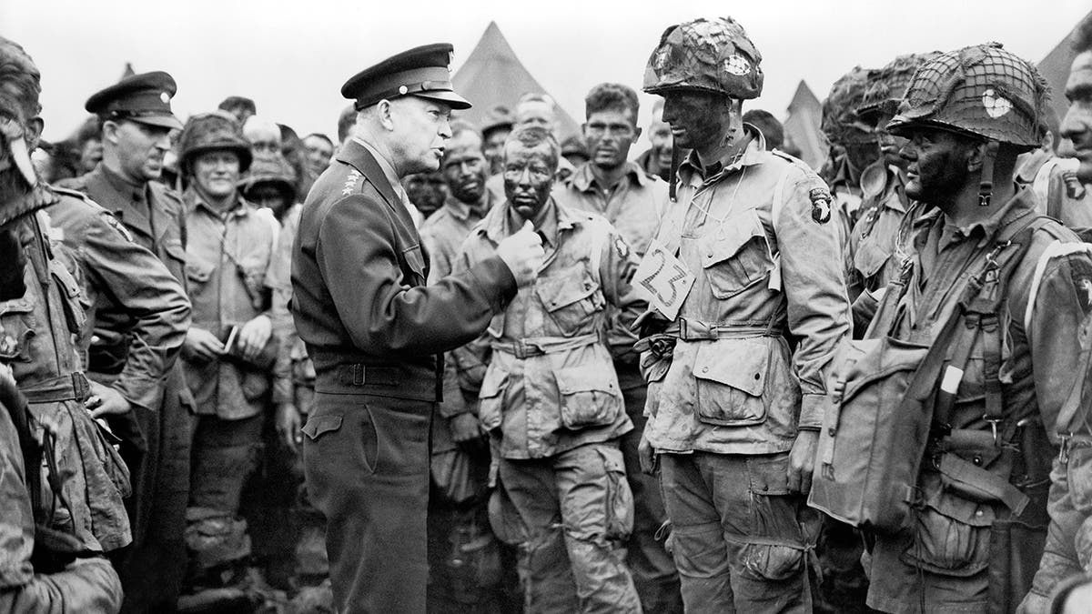 Eisenhower antes do Dia D