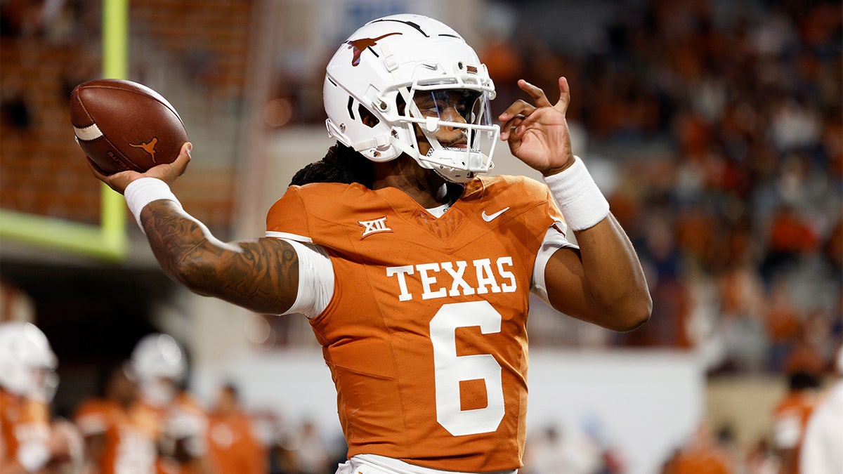 Former Texas Quarterback Maalik Murphy Transferring To Duke: Report ...