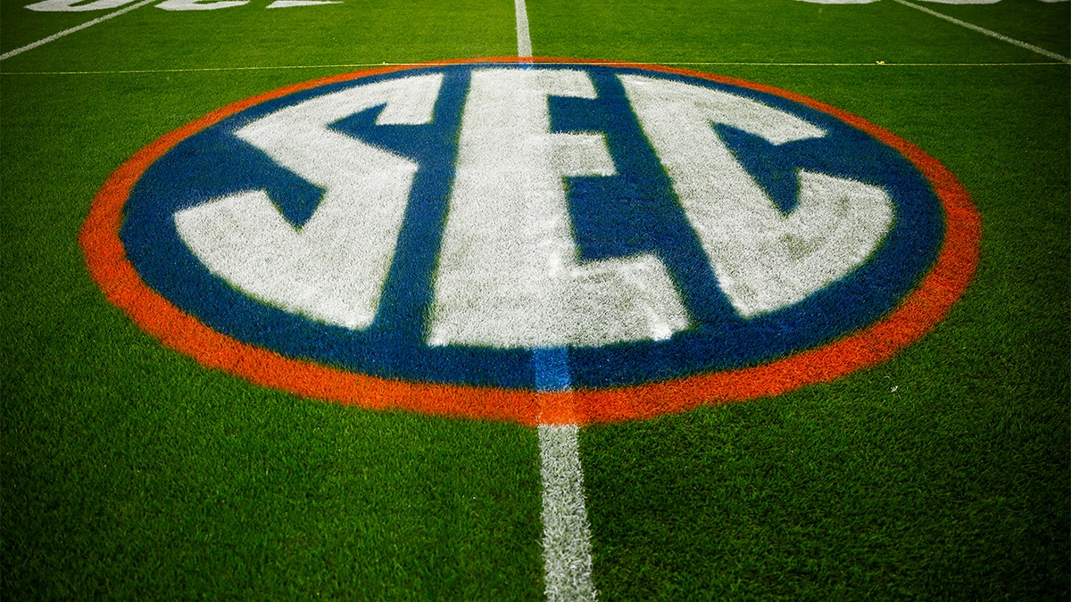 The SEC logo