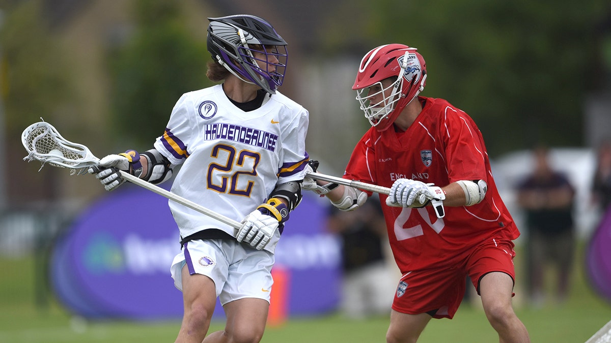 Haudenosaunee lacrosse players