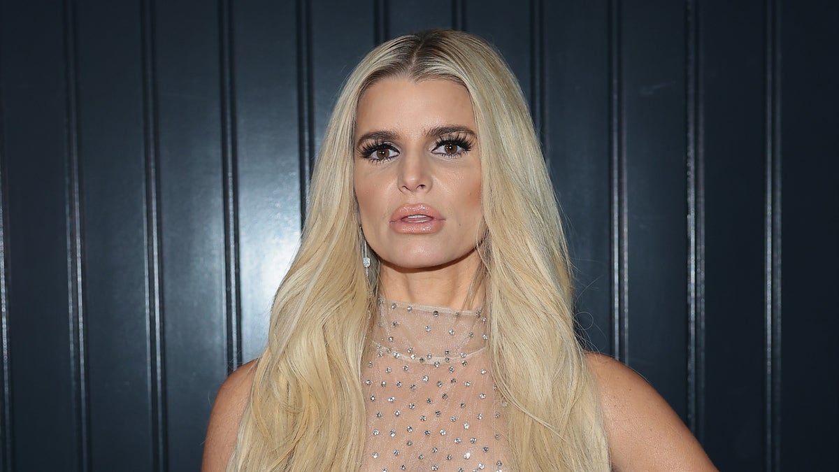 Jessica Simpson has ‘so much clarity’ with sobriety, feels like ‘I’m in ...