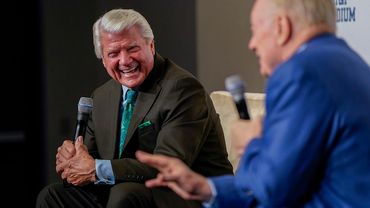 Jimmy Johnson Emotional As He Talks Entering Cowboys Ring Of Honor ...