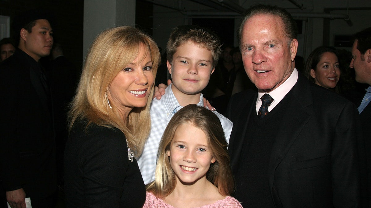 Kathie Lee Gifford and her family pose for a photo
