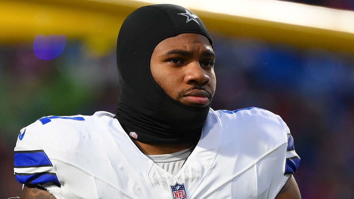 Jerry Jones Defends Cowboys’ Micah Parsons Amid Officiating Complaints ...