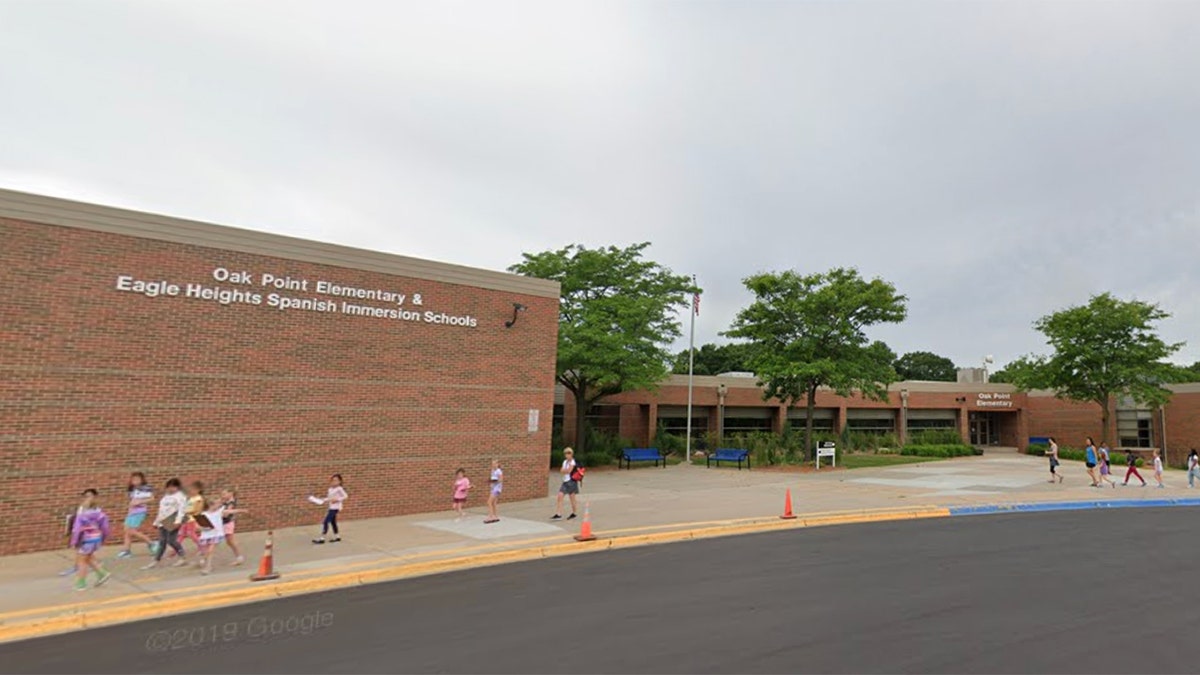 Oak Point Elementary School