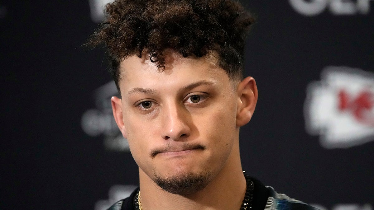 Patrick Mahomes takes heat from NFL fans over ref complaints: ‘Beyond insane’ 2 Patrick Mahomes upset