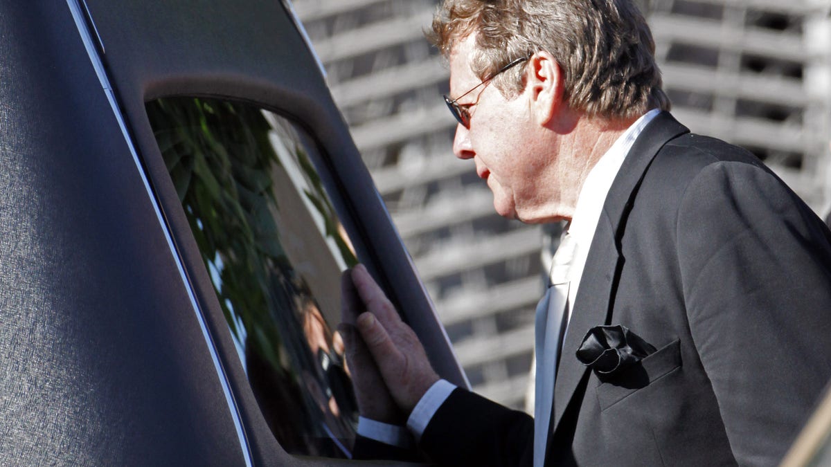 Ryan ONeal at Farah Fawcetts funeral