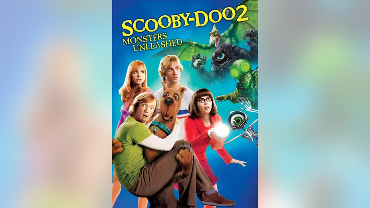 Characters of "Scooby Doo 2" on the cover