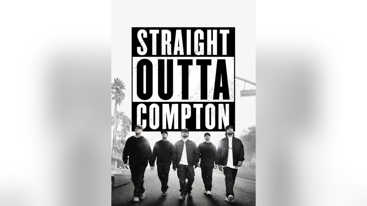 Cover of "Straight Outta Compton"