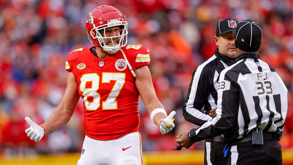 Travis Kelce şikayet ediyor