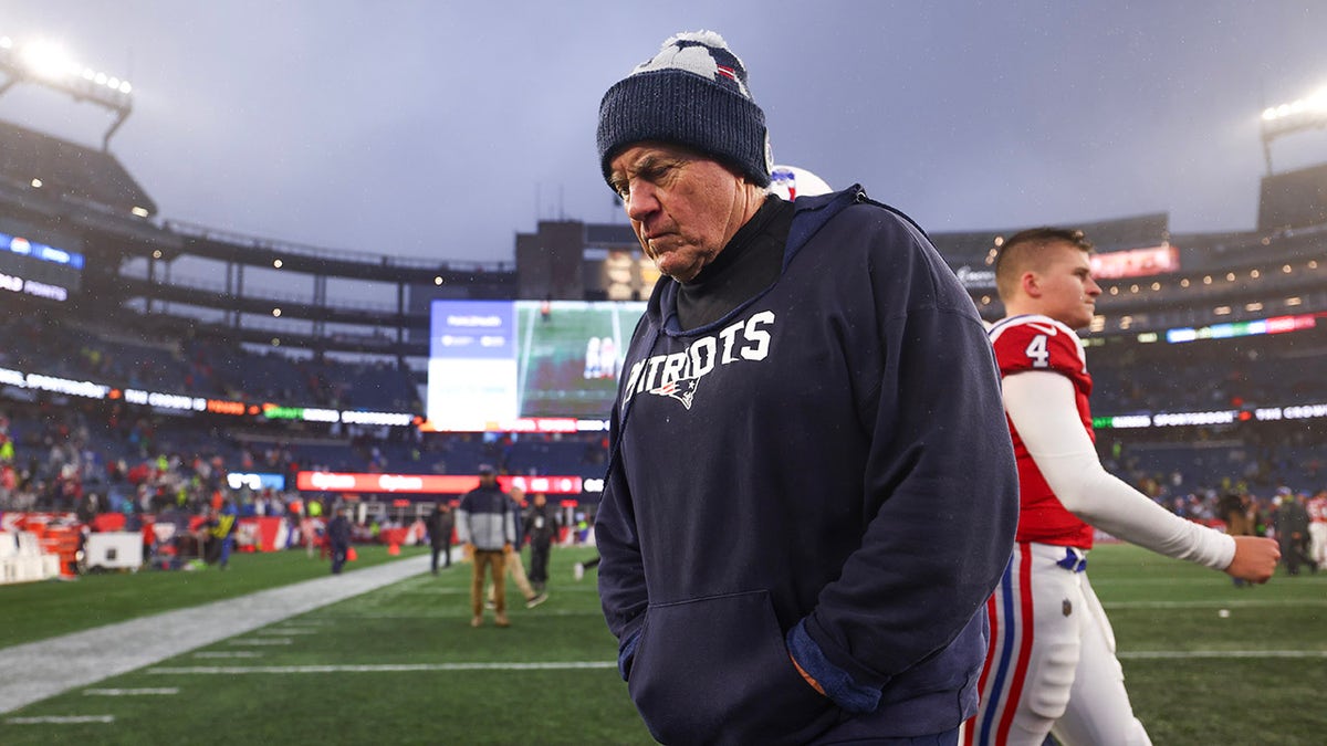 Former Chargers Star Believes 2023 Season Will Be Bill Belichick’s Last ...