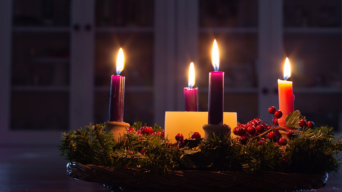 purple candles for advent