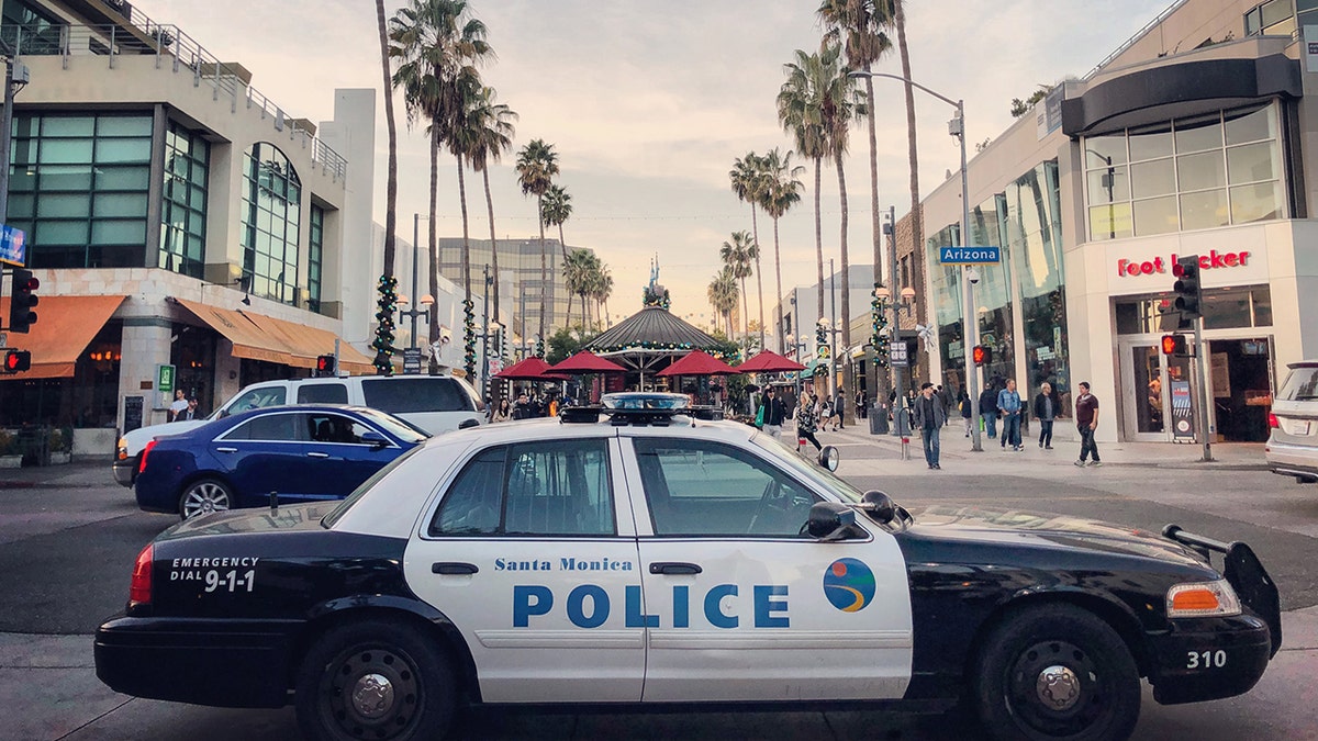 Carro de polícia de Santa Monica