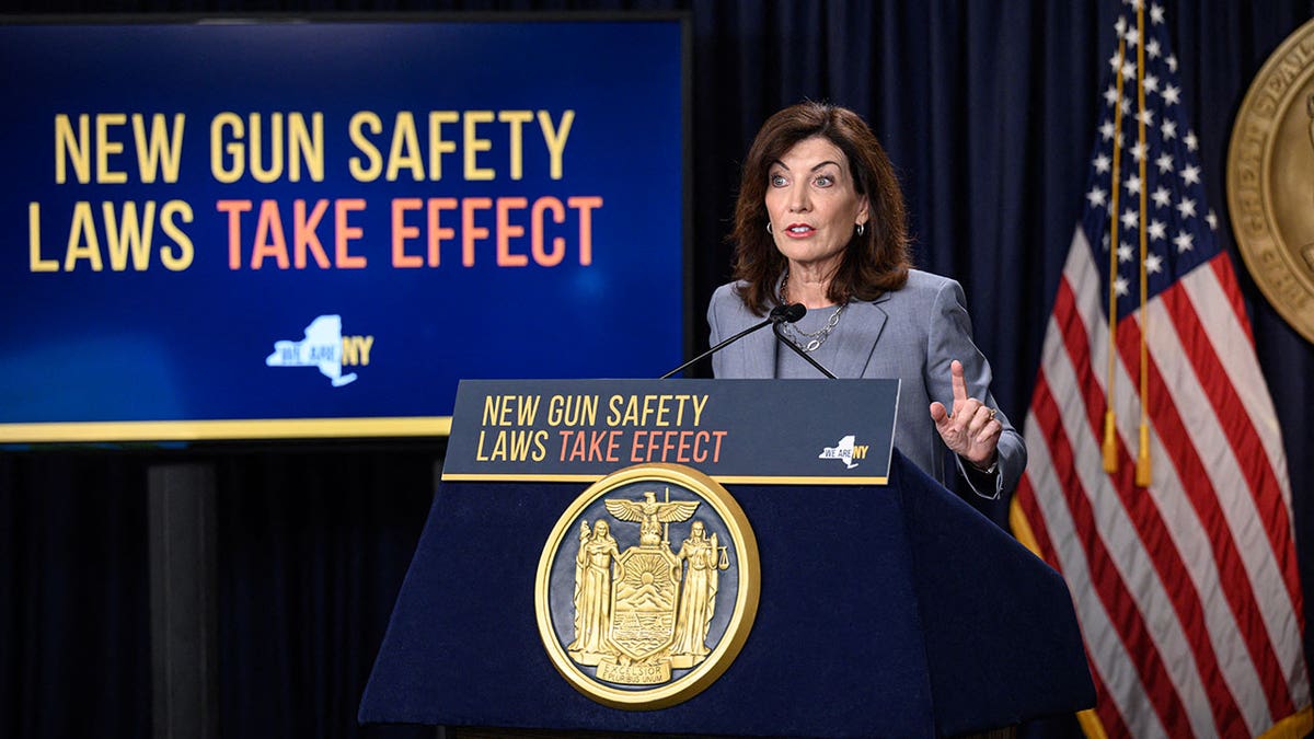 New York Gov. Kathy Hochul announces new gun control regulations
