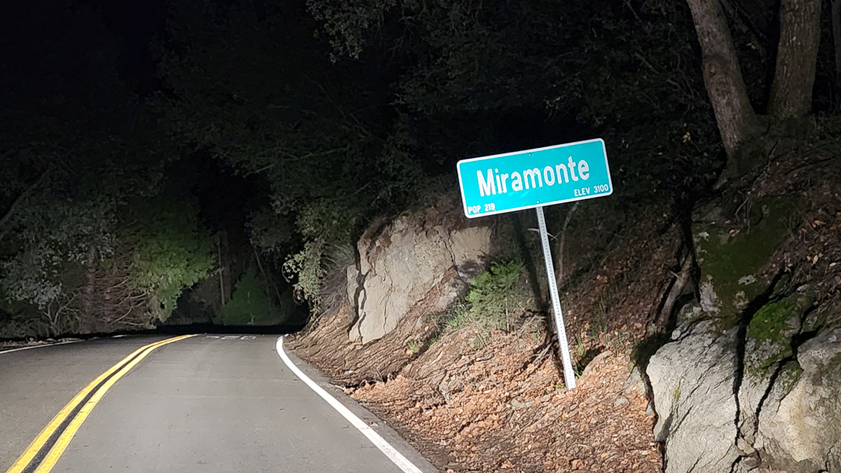 Miramonte sign