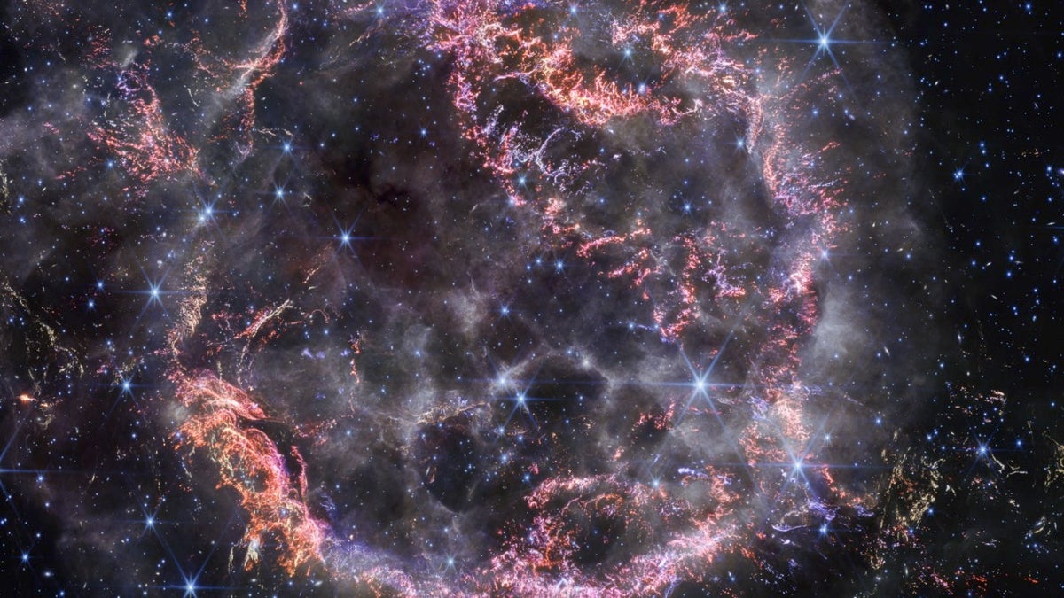 Space telescope captures star exploding