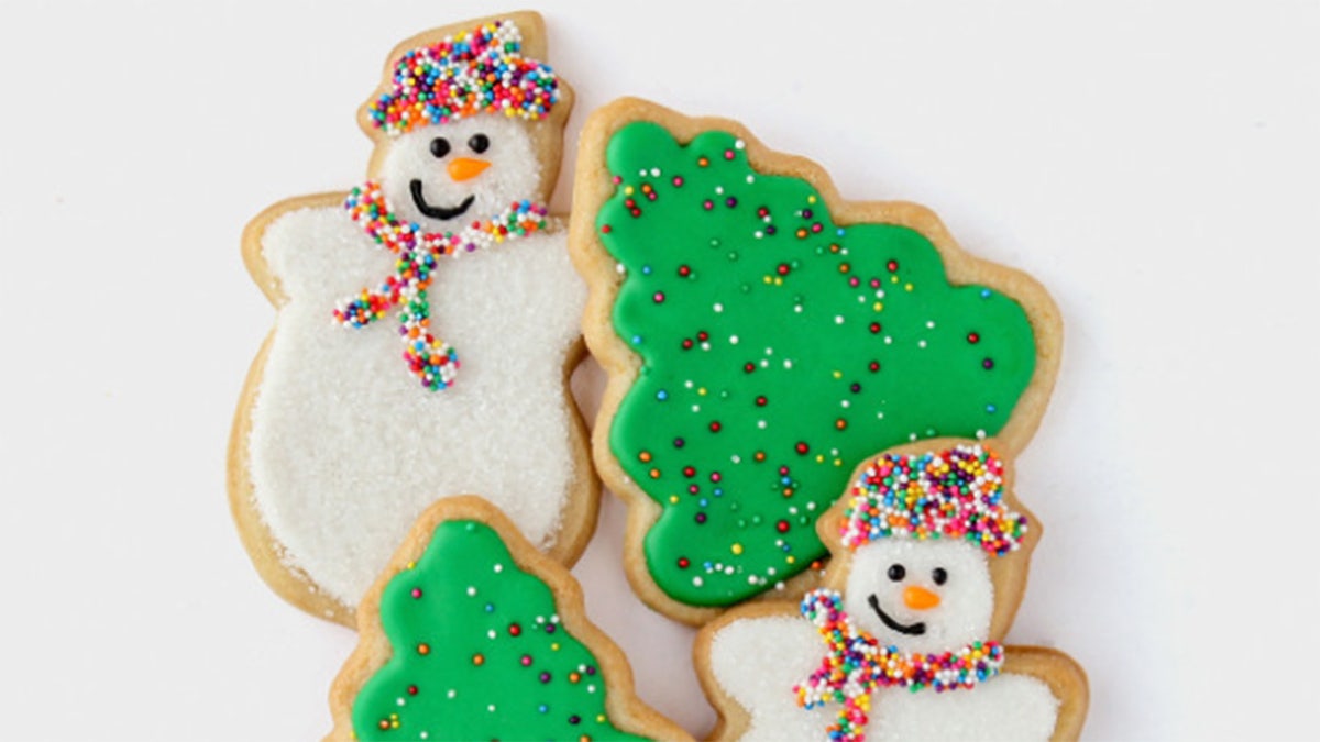 snowman and Christmas tree sugar cookie