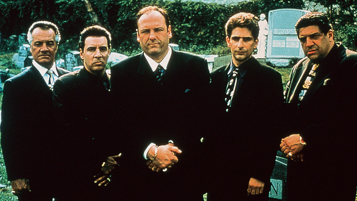 'The Sopranos' Turns 25: Look Back At James Gandolfini, Edie Falco ...