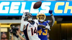 Broncos' Courtland Sutton makes incredible 1-handed TD catch as team tops Chargers