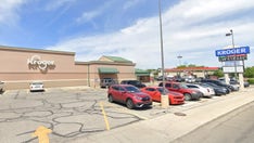 Manhunt underway in Indiana for stabbing suspect after Kroger cashier killed: police