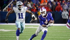 Cowboys’ Micah Parsons calls out ‘fake analysts’ after blowout loss to Bills