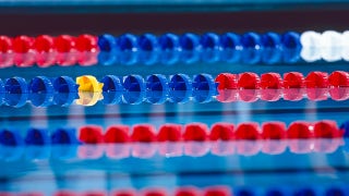 Una competidora de US Masters Swimming dice que se ha resuelto su reclamación por los comentarios sobre los deportistas trans