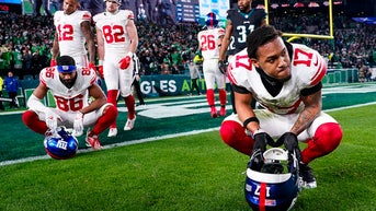 Giants players angry after no-call on final play of loss to Eagles