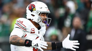 Cardinals shock Eagles on the road to drastically alter NFC playoff picture