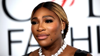 Serena Williams tries odd remedy to treat burn -- breast milk