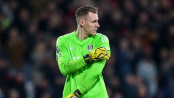 Premier League goalkeeper appears to push ballboy in frustration during game