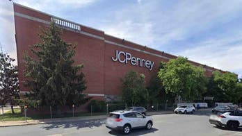 JCPenney at Maryland mall evacuated after suspected armed shoplifter barricades himself in fitting room