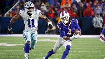 Cowboys’ Micah Parsons calls out ‘fake analysts’ after blowout loss to Bills