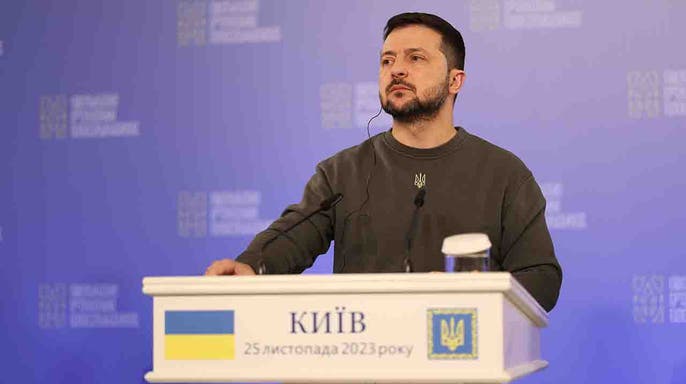 zelenskyy-at-podium.jpg