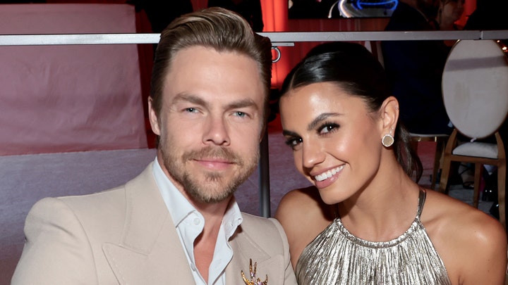 Derek Hough on ‘Dancing with the Stars’: Selma Blair leaving is ‘responsible’ but ‘very sad’