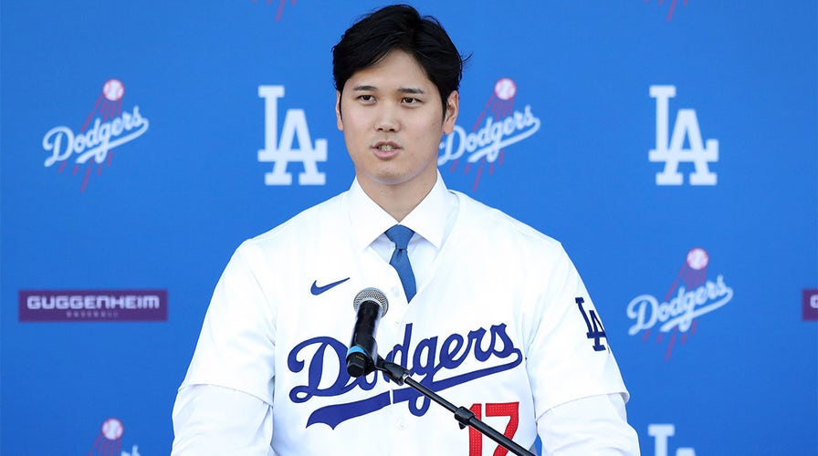 OHTANI SHOHEIさん 活躍スポーツ記事68枚！ Renowned sports agent discusses record-breaking and unprecedented