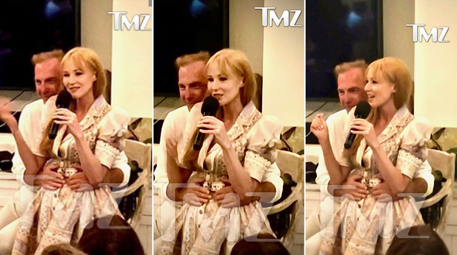 Kevin Costner And Jewel Set Off Romance Rumors After Getting Cozy In ...