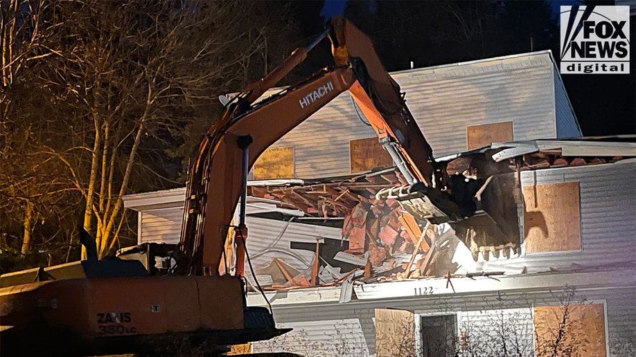 Asesinato de un estudiante de Idaho demolición de una casa