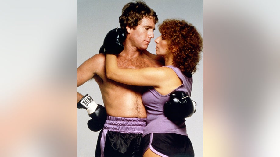 Ryan O'Neal and Barbra Streisand in "The Main Event"
