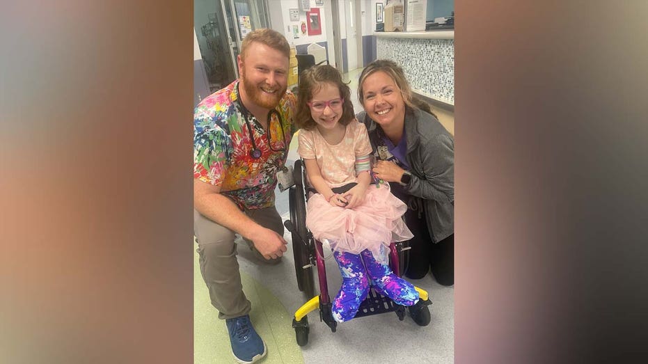 Virginia girl, 7, returns to the stage for 'Nutcracker' dance after nearly losing her feet in accident