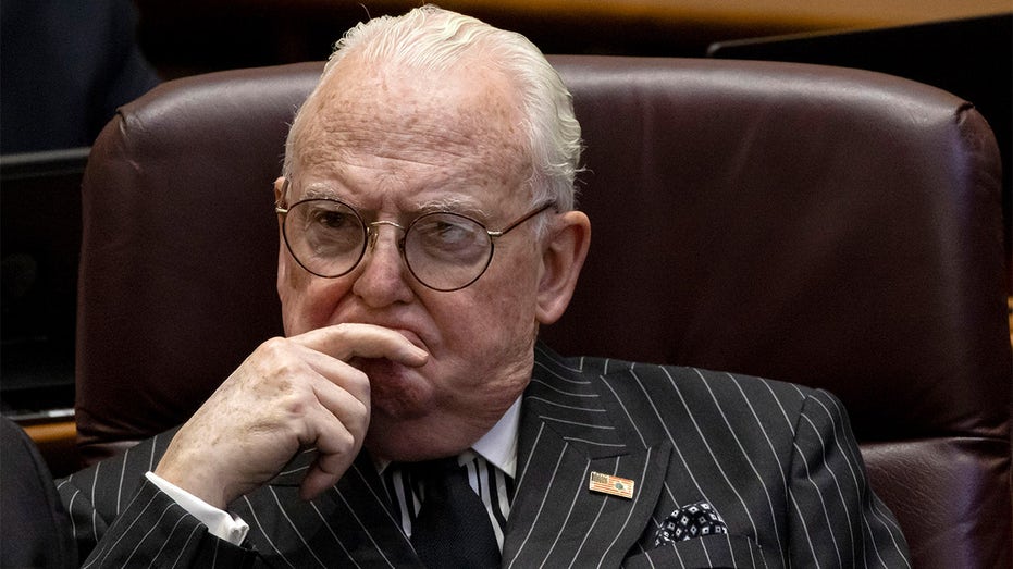 Ed Burke, former Chicago Democratic alderman, found guilty in corruption trial