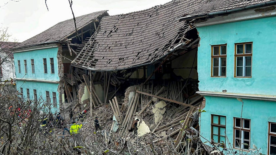 1 dead, 3 hurt in Romanian boarding school’s partial collapse