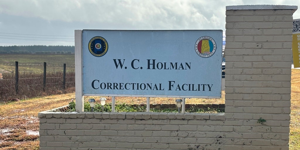 Alabama death inmate served simple last meal hours before novel execution in murder-for-hire killing - Vimarsana News
