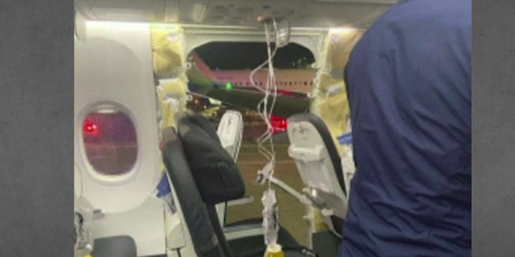 https://a57.foxnews.com/static.foxnews.com/foxnews.com/content/uploads/2024/01/1024/512/Alaska-Airlines-passenger-shares-terrifying-story-onboard-1.jpg?ve=1&tl=1