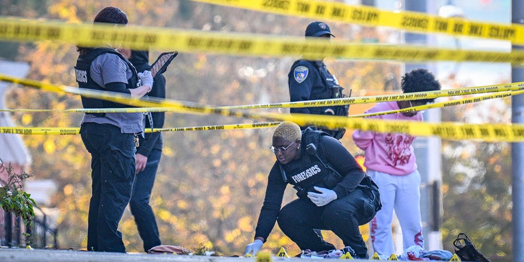 Baltimore police officers cleared of charges in fatal shooting of suspect - Vimarsana News