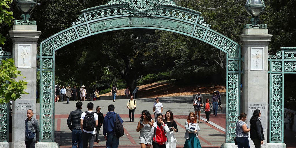 University of California board delays vote over hiring immigrant students - Vimarsana News