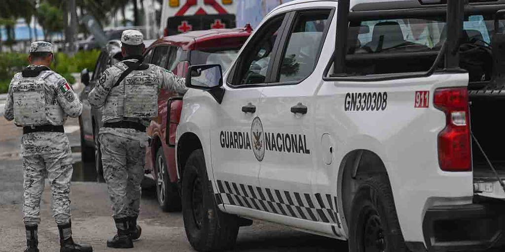 Masked gunmen abduct 31 migrants near Texas border, Mexican authorities say - Vimarsana News