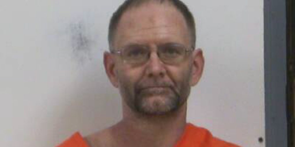 Tennessee convicted sex offender captured after he 'walked off' and escaped from jail, sheriff says - Vimarsana News