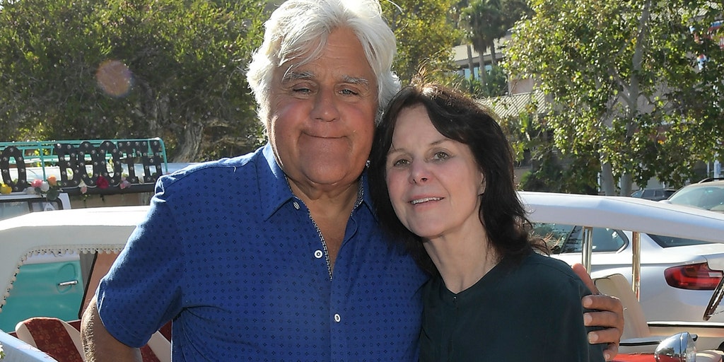 Jay Leno granted conservatorship over wife Mavis due to her dementia diagnosis: report - Vimarsana News