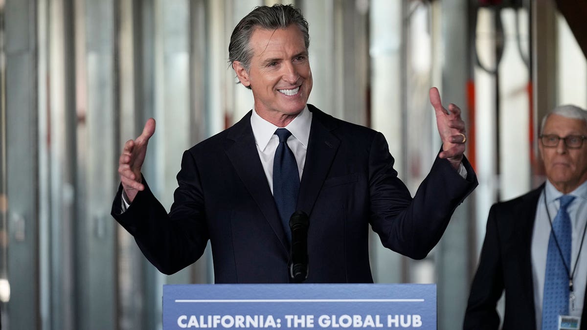 Gavin Newsom Says He’ll Veto Bill With Outright Ban On Youth Tackle ...