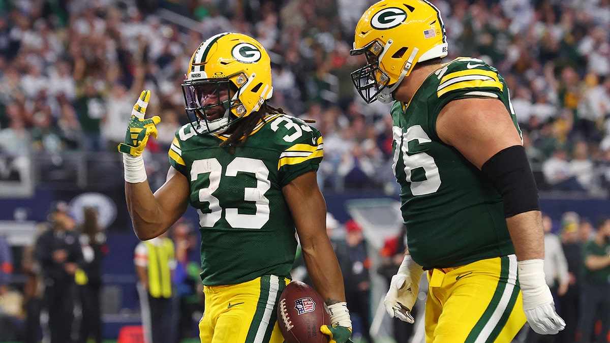 Segundo touchdown de Aaron Jones